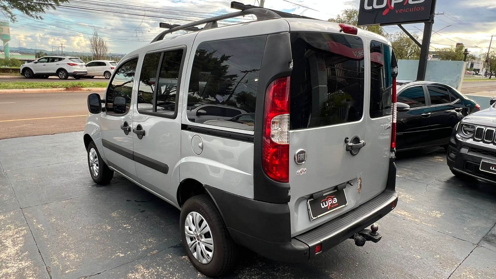Fiat Doblo Essence 2012 - Foto 2